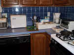 kitchen appliances.jpg (54062 bytes)