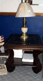 table and lamp.jpg (41063 bytes)