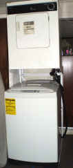 washer dryer.jpg (61739 bytes)