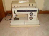 Sears Portable Sewing Machine.jpg (72625 bytes)