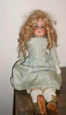 Antique Doll.jpg (56840 bytes)