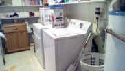 washer dryer.jpg (68850 bytes)